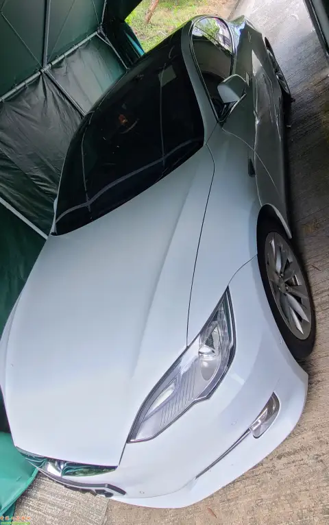 Tesla Model S 長期用慢速叉電，電池充滿412km，15制16年4月落地，1首，己改尾期頭，永久免費快叉.