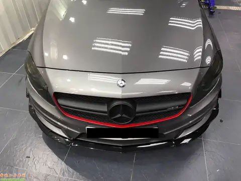 Mercedes Benz  A45 AMG
