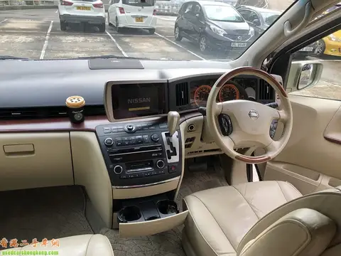 日產 Elgrand