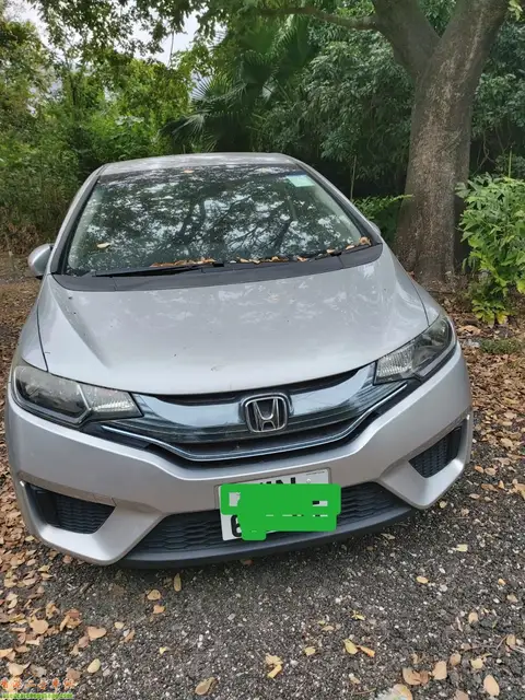 本田 FIT  Hybird F版