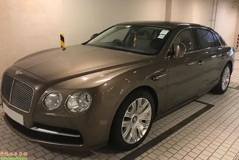 Bentley Flying Spur W12