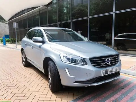 Volvo XC60 T5