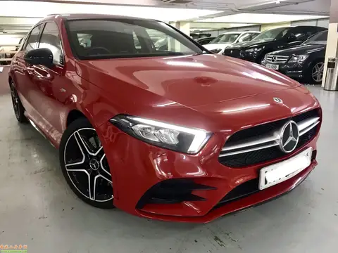 Mercedes Benz A35 AMG
 