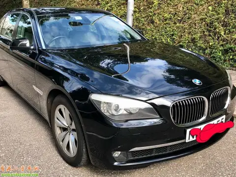 BMW 740Li 