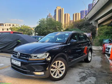福士 Tiguan 280 tsi 1.4 Street 