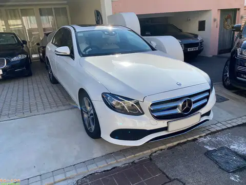 Mercedes Benz E200 