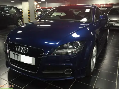 Audi TT 
