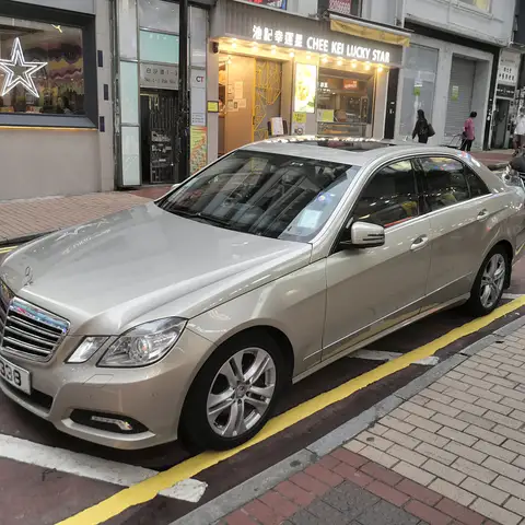 平治 E-Class E280 E300