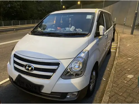 Hyundai H-1 VAN 私家車貨Van版