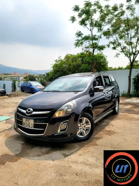 Mazda 8 DELUXE 2.3 AT