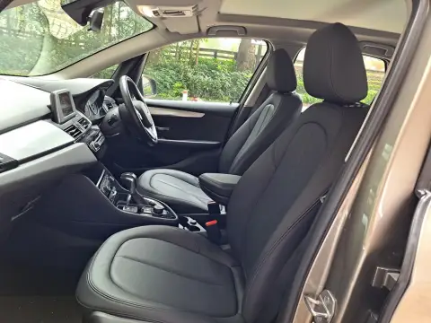 寶馬 2 Series 2002 218iA Active Tourer