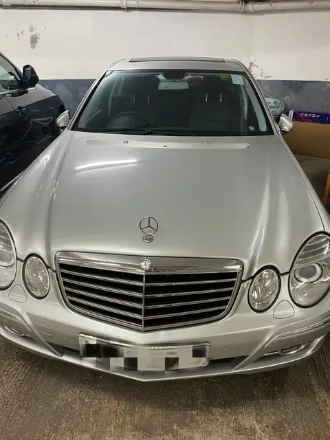 Mercedes Benz E-Class E 55 E230 Avantgarde Sedan