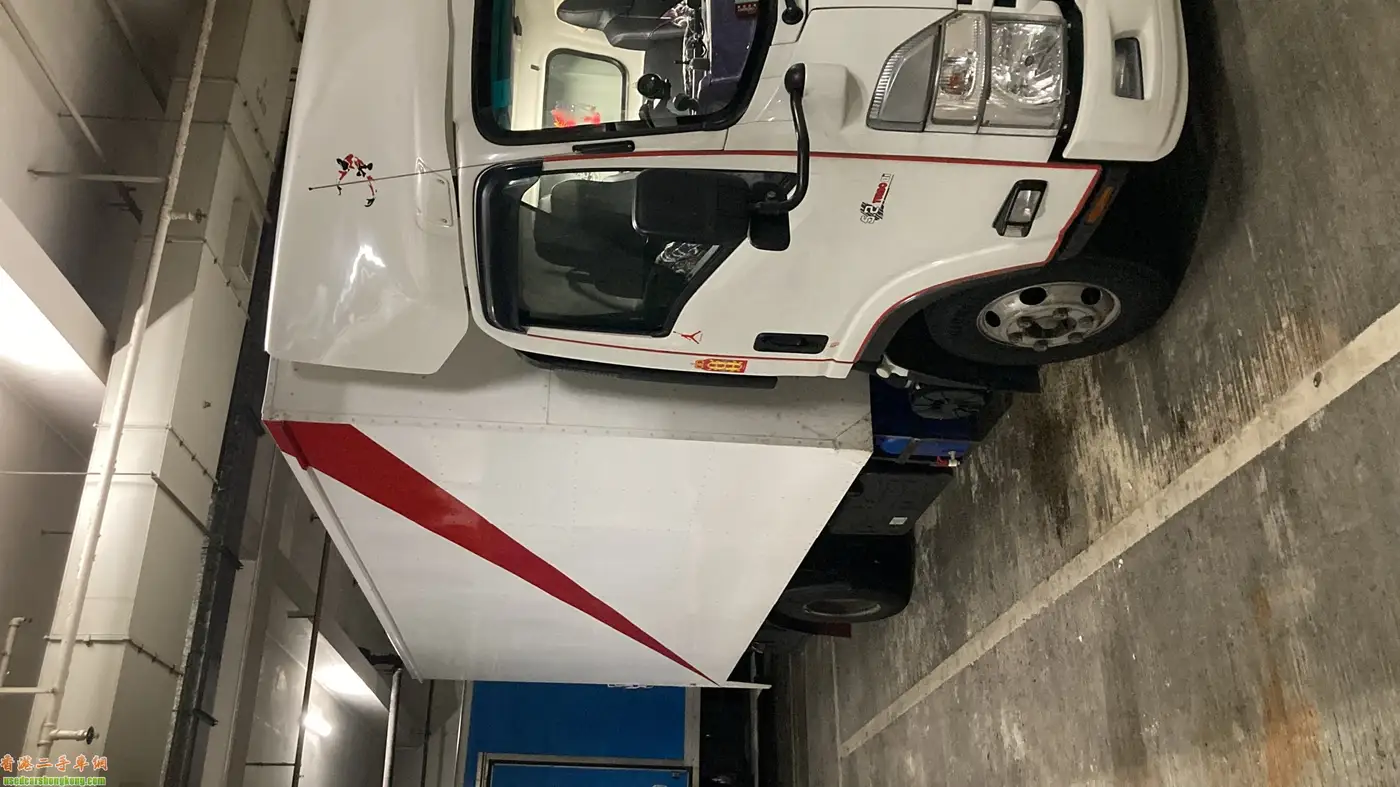 2022年 二手Isuzu NPR 5.5 出售 #1