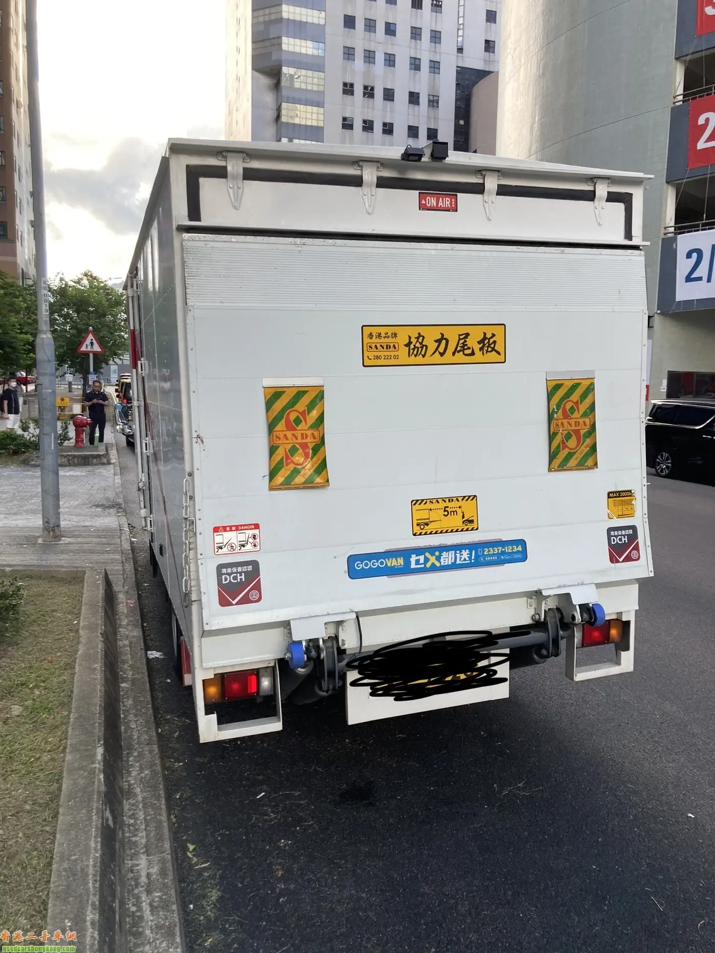 2022年 二手Isuzu NPR 5.5 出售 #3
