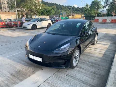Tesla Model 3 Long Range