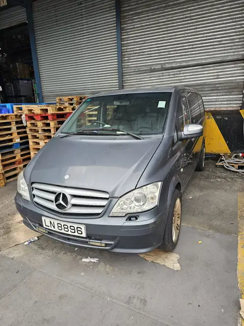 Mercedes Benz Vito