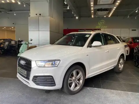 Audi Q3 30 TFSI SPORT