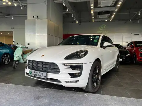 Porsche Macan GTS