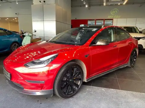 Tesla Model 3 LR