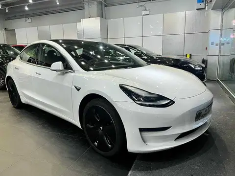 Tesla Model 3 LR