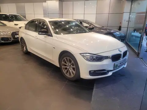 BMW 3 Series 320d SPORT
