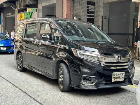 Honda Stepwgn 1.5 Turbo SPADA