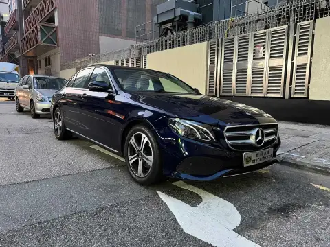 Mercedes Benz E-Class E200 AVANTGARDE