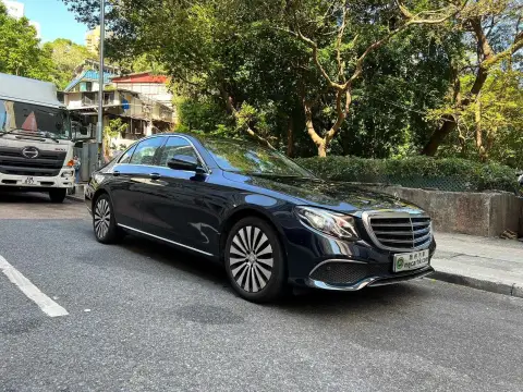 Mercedes Benz E-Class E300D  E300 EXCLUSIVE