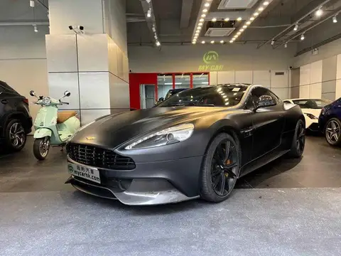 Aston Martin Vanquish