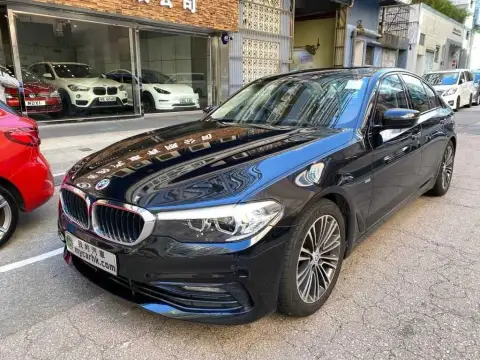 BMW 5 Series 520d SPORT