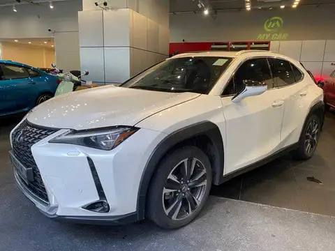 Lexus UX  UX200 ULTIMATE