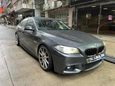 BMW 5 Series 520i