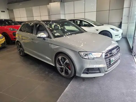 Audi S3 SPORTBACK QUATTRO