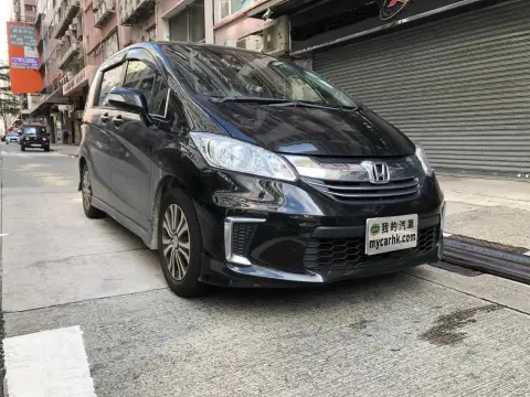 Honda Freed  FREED G AERO