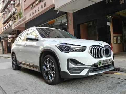 BMW X1 SDRIVE18iA XLINE