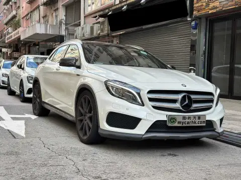 Mercedes Benz GLA-Class GLA 250 GLA250 4MATIC AMG