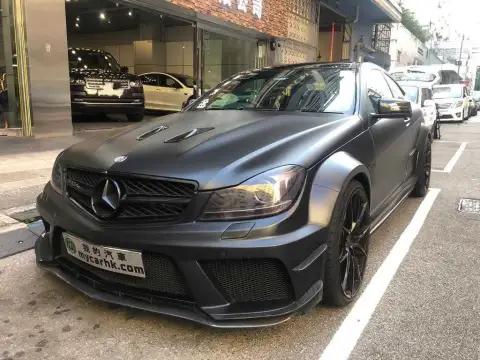 平治 C-Class C63 AMG