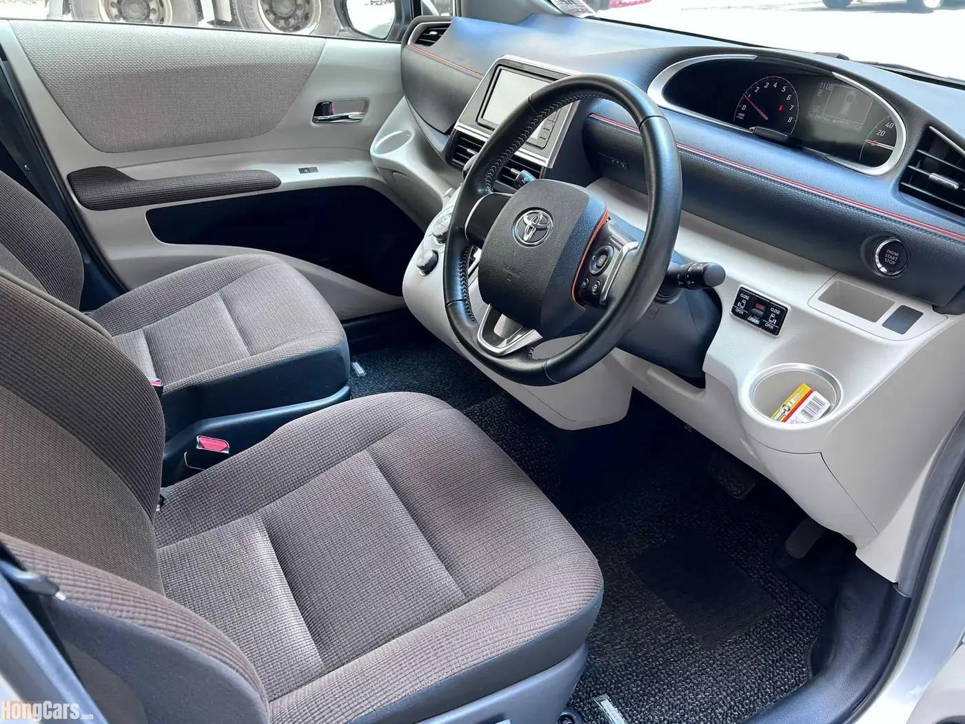 2017年 二手Toyota Sienta 出售 #4