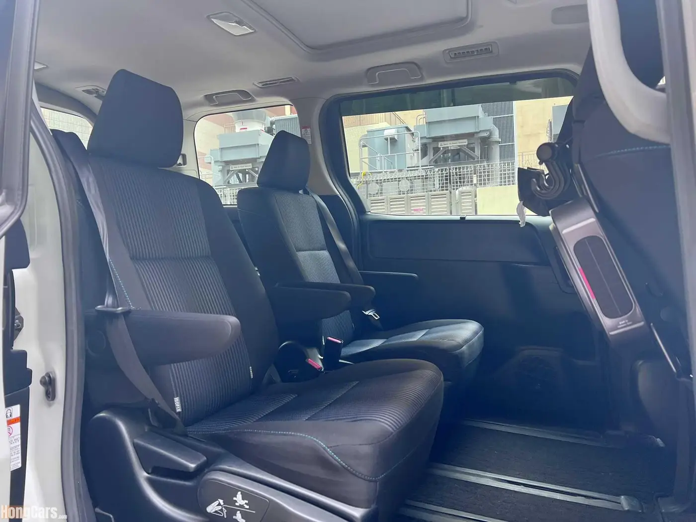 2015年 二手Toyota Noah 80 DELUXE 出售 #6