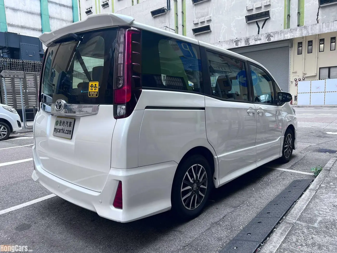 2015年 二手Toyota Noah 80 DELUXE 出售 #2