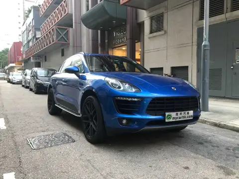 Porsche Macan S