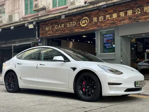 Tesla Model 3 SR PLUS