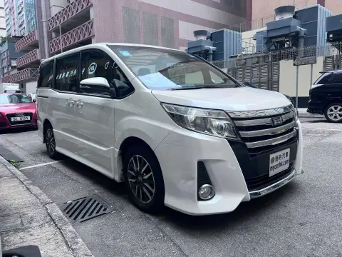 豐田 Noah 80 DELUXE