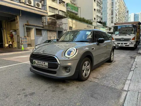 Mini Cooper one F55