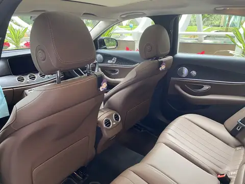 Mercedes Benz E-Class E200 AMG Facelift