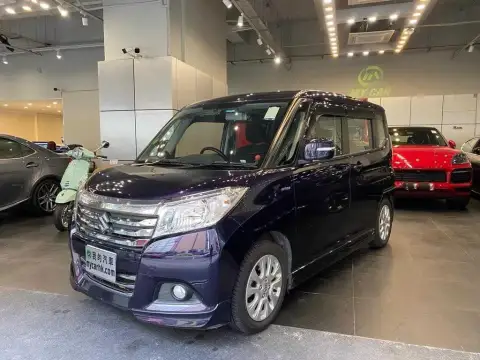 鈴木 Swift SOLIO HYBRID