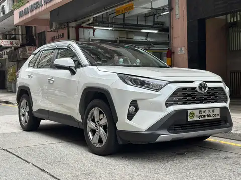 Toyota Rav4 DELUXE