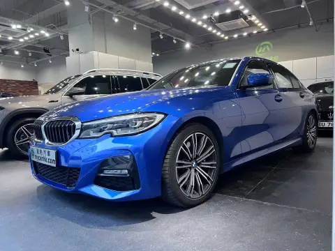 BMW 3 Series 320i M SPORT