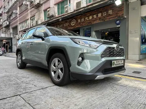 Toyota Rav4 DELUXE