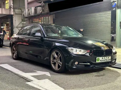 BMW 3 Series 320i SPORT